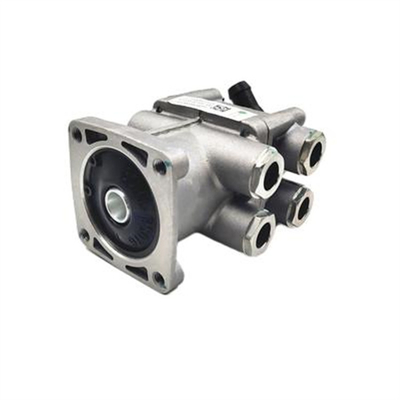 Master Brake Valve LG9704360057 for SINOTRUK CNHTC Trucks 2005- A Must-Have Auto Part