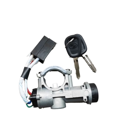 Spare Parts for YUEJIN Trucks N600300114 NJ1043 Ignition Switch Key and Assembly